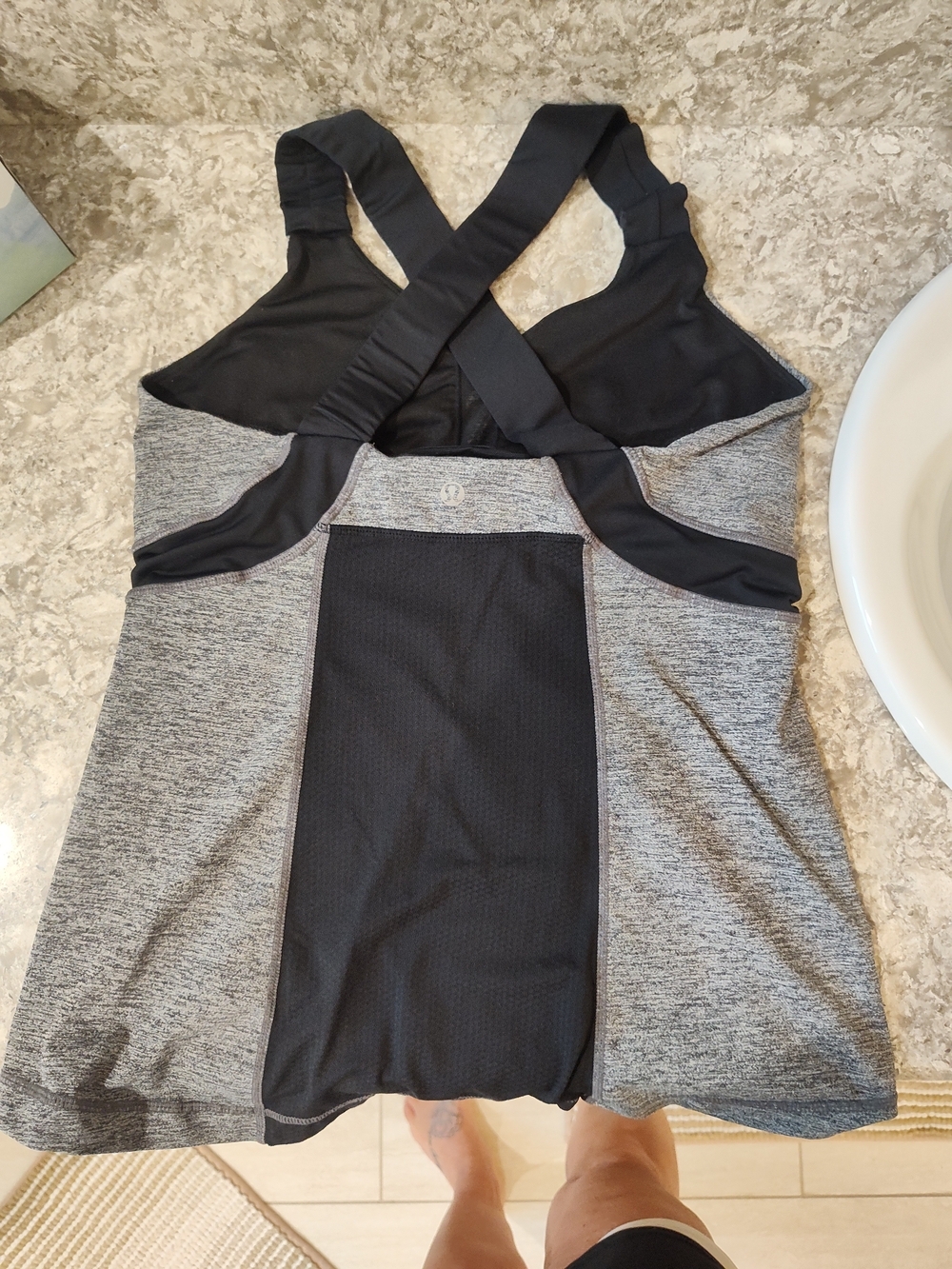 Lululemon Heather Gray Athletic Tank with Black Straps Size 8 - Picture 2 of 4
